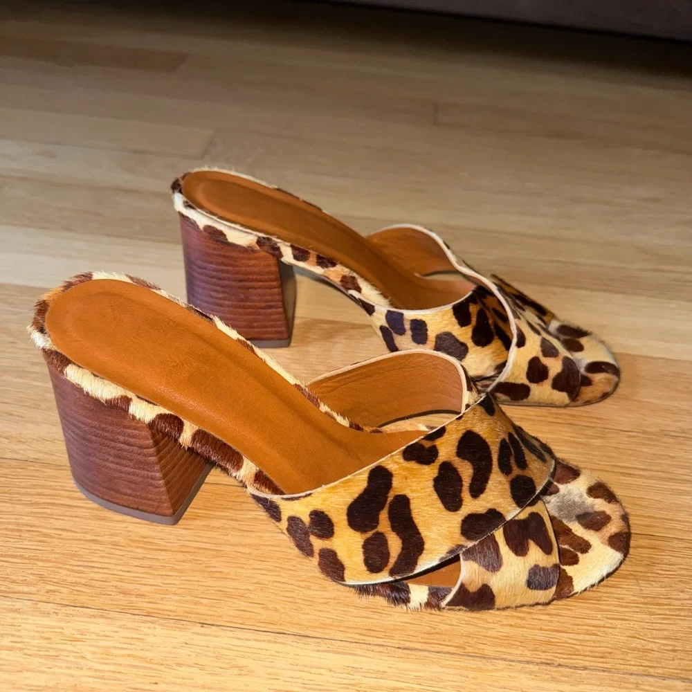 Lulu’s Henri Leopard Calf Hair Peep-Toe Mules - Picture 4 of 8